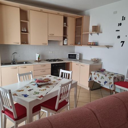 Casa Angela Appartement Colà Buitenkant foto