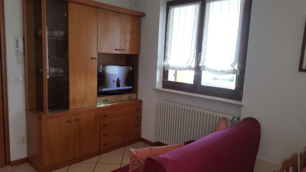 Casa Angela Appartement Colà Buitenkant foto